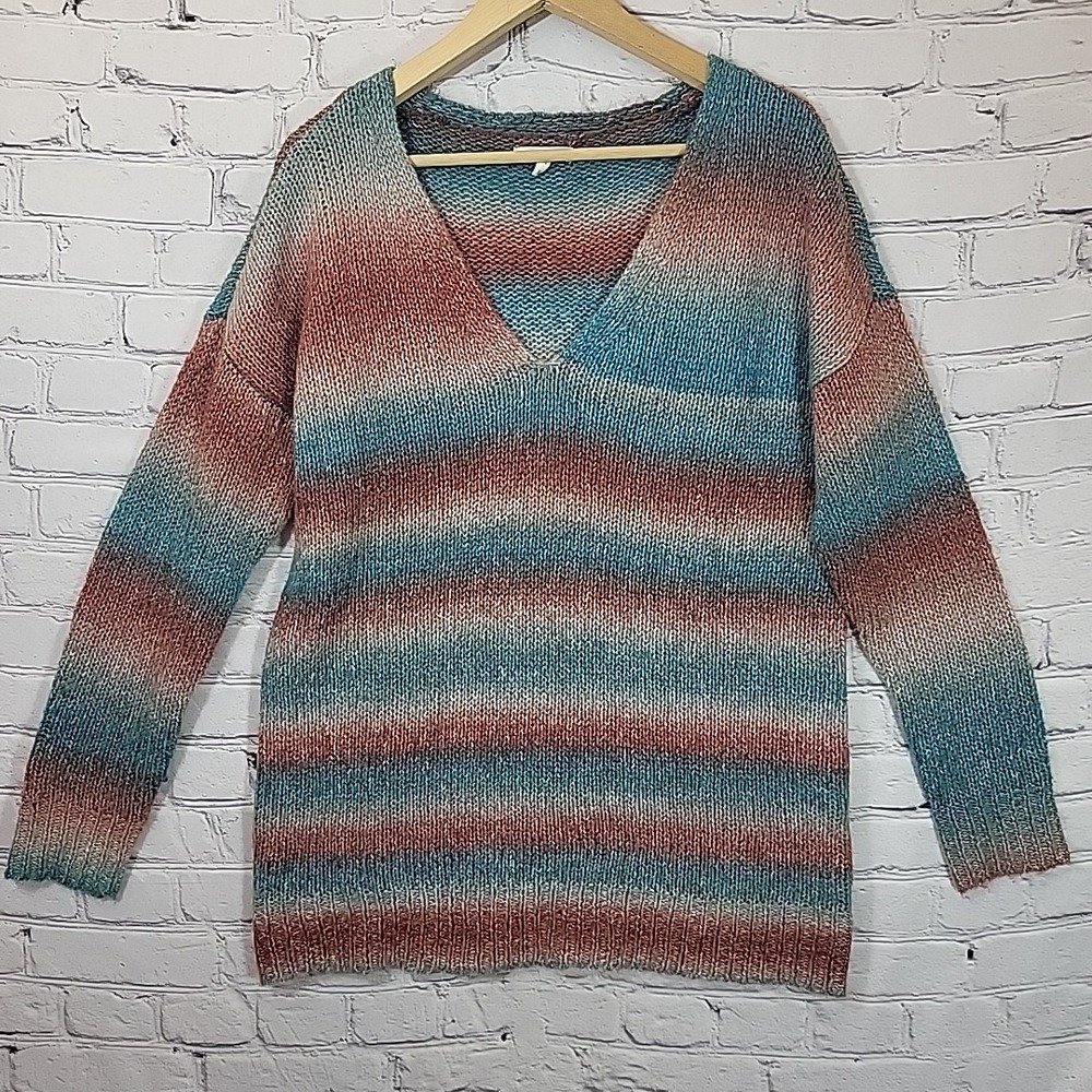 Maurices Sweater Womens sz M Med‎ Striped V Neck Pullover